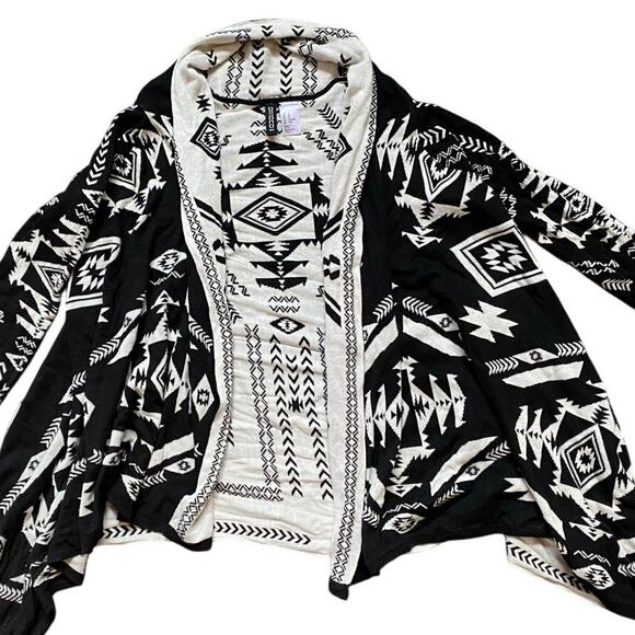 H&M Divided Southwestern Print‎ Open Waterfall Cardigan Reversible Sweater XS - Picture 11 of 14